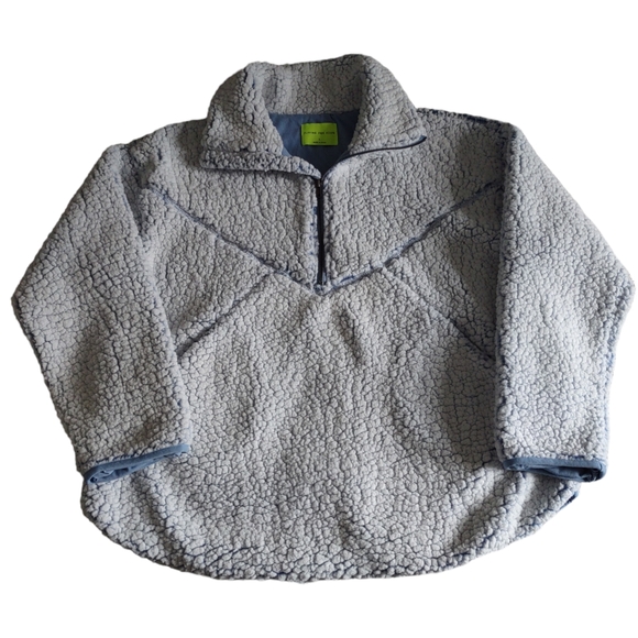 Playing For Keeps Large Frosted Blue Sherpa Half Zip Pullover - Picture 1 of 16